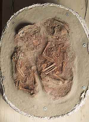 Yacimiento funerario de unos bebes gemelos del Paleolítico Superior