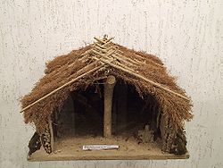 Reconstrucción de lo que sería una típica cabaña de la cultura de Cucuteni-Tripolje