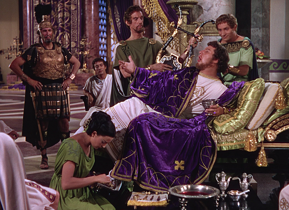 Fotograma de la película Quo Vadis, en donde se interpreta al emperador romano Nerón
