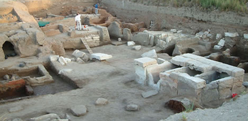 Yacimiento arqueológico de una necrópolis de finales del PPI - inicios del Reino Medio