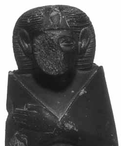Estado actual de una estatua dedicada a Sobekkara Sobekneferu, la reina de finales de la dinastía XII