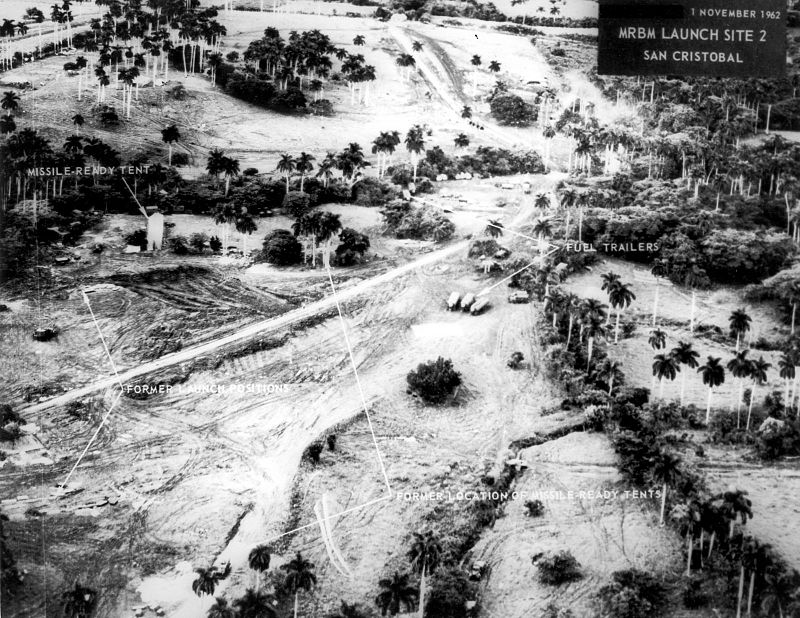 Fotografía histórica en la que se puede ver el lugar cubano de instalación de los misiles soviéticos