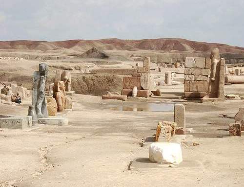 Zona de Avaris en la que se encuentran algunos de los restos de Piramsés, la residencia en el Delta de Ramsés II