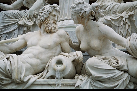 Fuente de la ciudad de Viena en la que se representa a Zeus y Hera, hermanos y marido y mujer