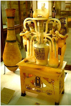 Vasija de perfumes utilizada por Tutankhamon