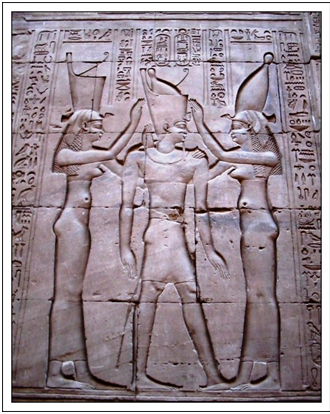 Relieve del templo de Efdú, que nos muestra la coronación del faraón
