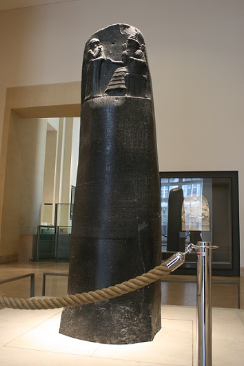 Estela del Código de Hammurabi, expuesta en el Museo del Louvre