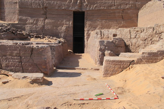 Entrada a la tumba de Herkhuf