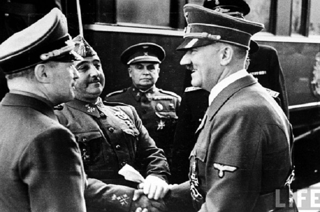 Reunión de Francisco Franco y Adolf Hitler en Hendaya, el 23 de octubre de 1940
