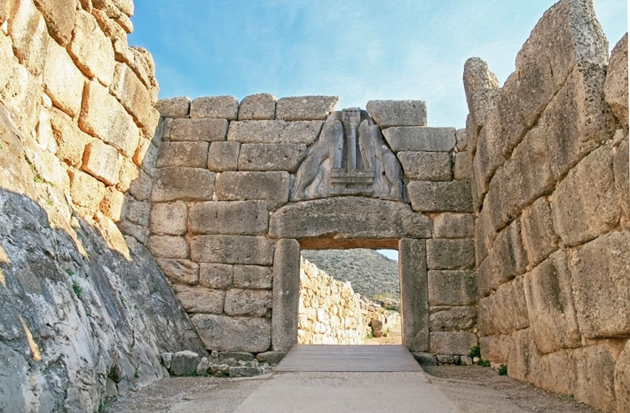 La Puerta de los Leones, en Micenas, importante ciudad de la antigua Grecia