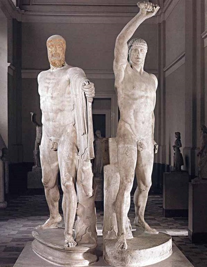 Grupo escultórico que representa a los asesinos del tirano Hiparco de Atenas.