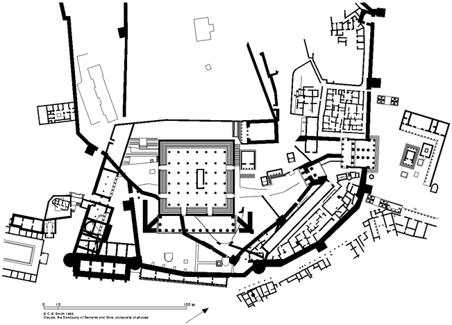 Plano del santuario donde se celebraban los misterios de Eleusis. El Telesterion sería la sala de columnas del centro.