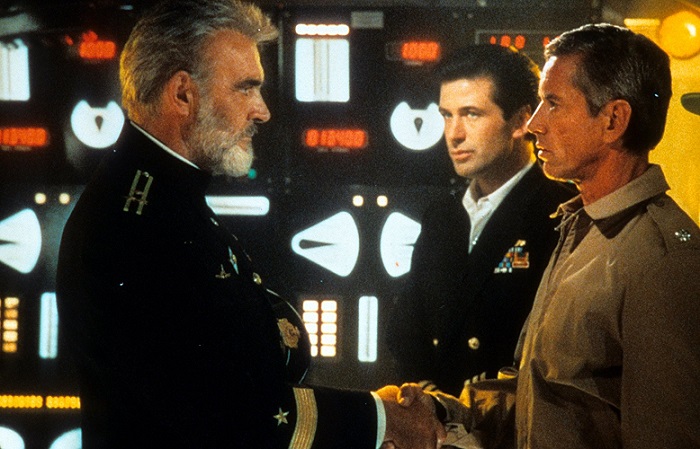 Sean Connery, Alec Baldwin y Scott Glenn en una de las escenas de "La caza del Octubre Rojo"