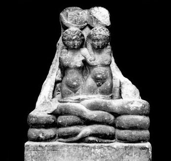 Estatua conservada de los hijos mellizos de Cleopatra arquehistoria