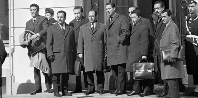 Fotografía de los negociadores de los Acuerdos de Evian de 1962