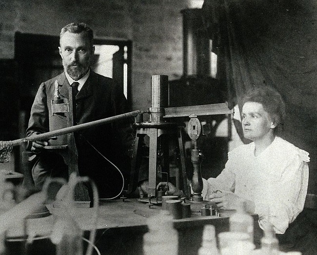 Fotografía de Pierre y Marie Curie