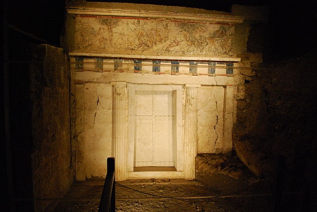 Tumba de Filipo II de Macedonia en la necrópolis de Vergina