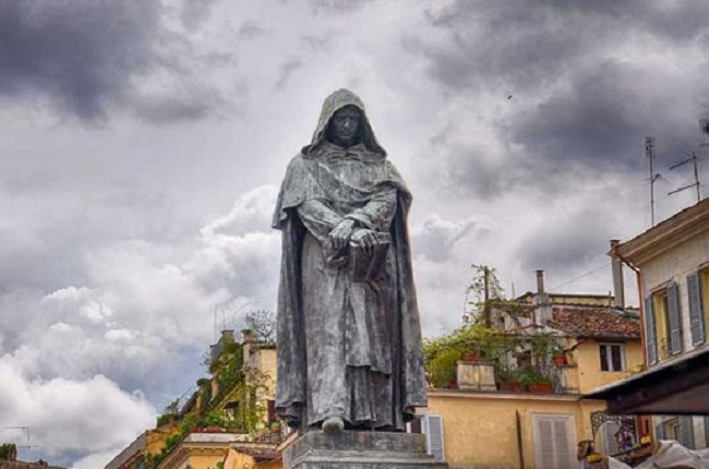 Estatua de Giordano Bruno en Roma
