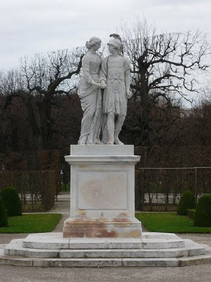 Estatua de Alejandro Magno y Olimpia de Epiro en Viena
