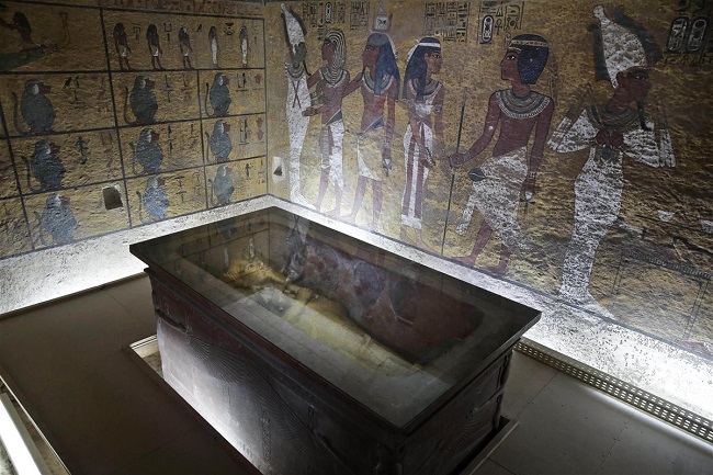 Fotografía de la cámara funeraria de la tumba de Tutankamón en 2015