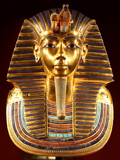 Máscara funeraria de Tutankamón expuesta en el Museo egipcio de El Cairo