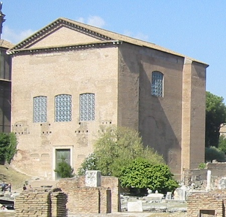La Curia Julia, uno de los edificios en los que se reunía el Senado romano
