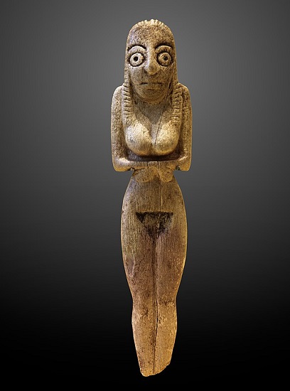 Figurilla femenina datada del Badariense, en el predinástico egipcio