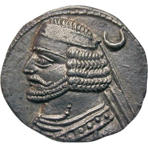 Moneda del rey parto Orodes II, el enemigo de Craso en la batalla de Carras
