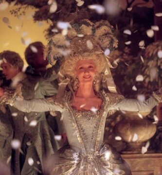 Joely Richardson, actriz que interpretó a la reina María Antonieta en El misterio del collar