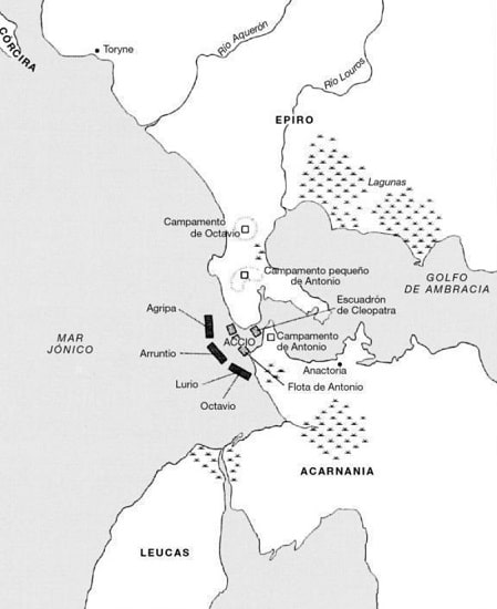 Mapa de la batalla de Accio, con los campamentos, bandos y lugares importantes