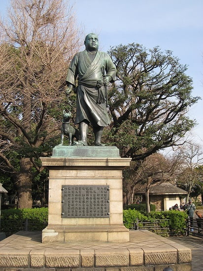 Estatua de Saigō Takamori, considerado como el último de los samuráis japoneses, en el Parque Ueno de Tokio