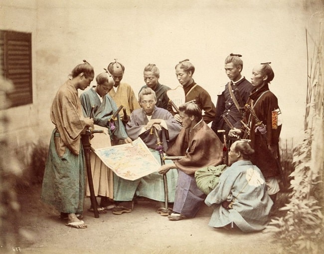 Fotografía de guerreros samuráis japoneses de la provincia de Satsuma durante la Guerra Boshin