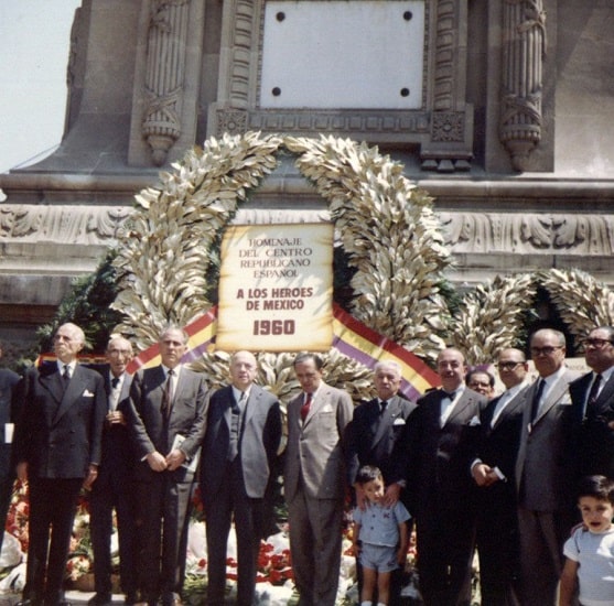 Indalecio Prieto en un homenaje a los refugiados españoles celebrado en 1960