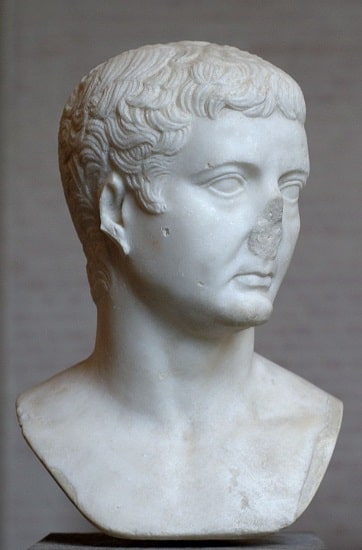 Busto del emperador romano Tiberio